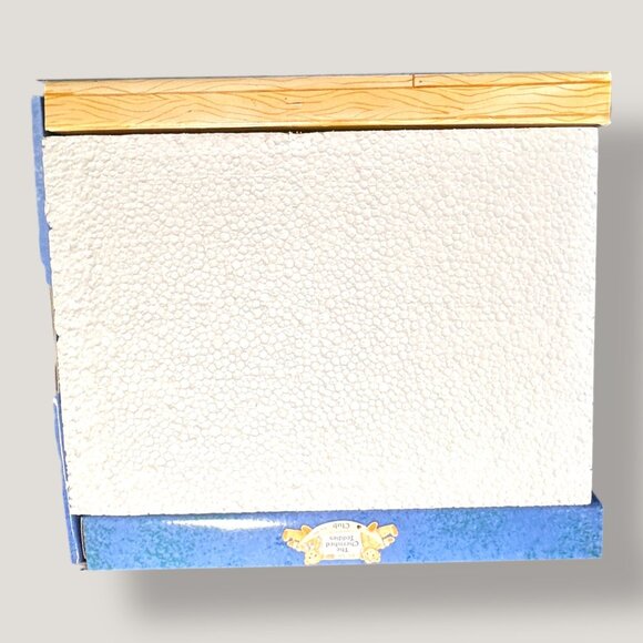 Cherished Teddies Club Membear 2000 Figurine Set With Display Box & Accessories - Picture 9 of 15